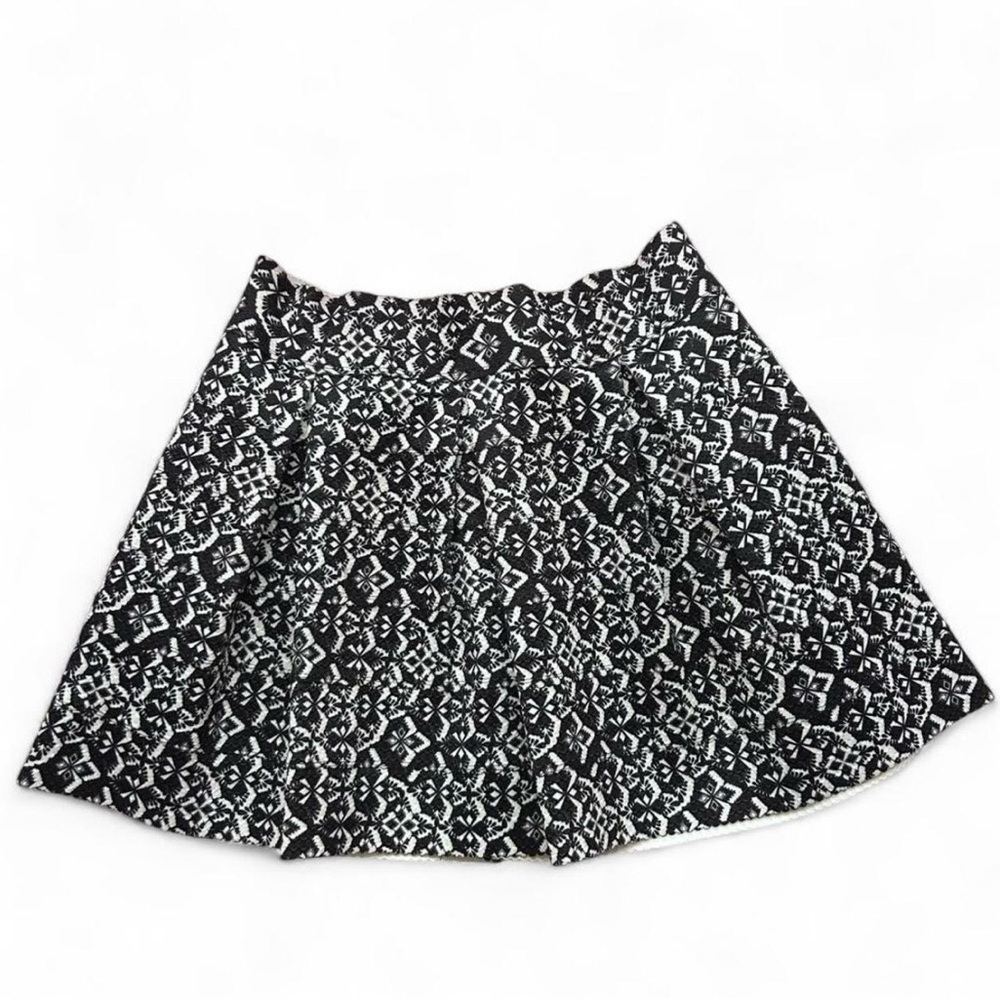 Xhilaration Black & White Patterned Circle Skirt